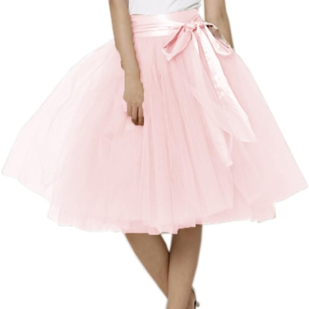 Elegant Pink Tulle Skirt with Satin Bow Size 6